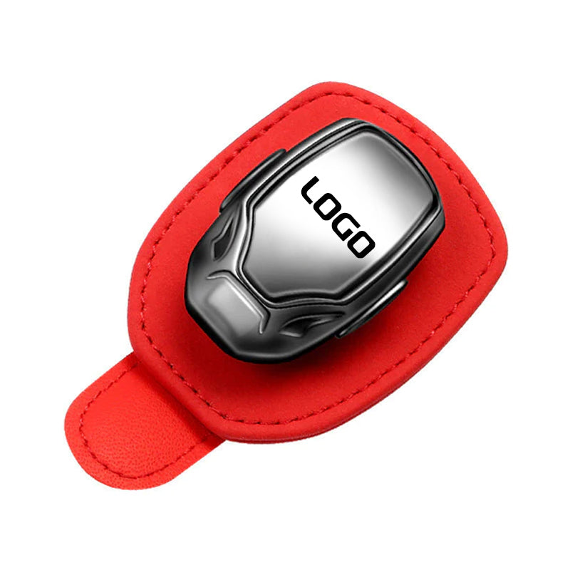 Clip per occhiali multifunzione in pelle scamosciata con logo dell'auto